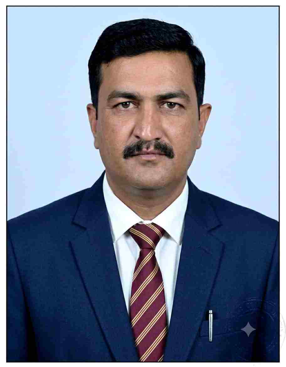 Staff member 9